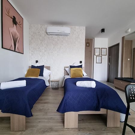 Q Apart Amber - Studio, Manufaktura, Klimatyzacja I Garaz Gratis, Netflix, Fv, Gwarancja Zadowolenia Lódź Exterior foto