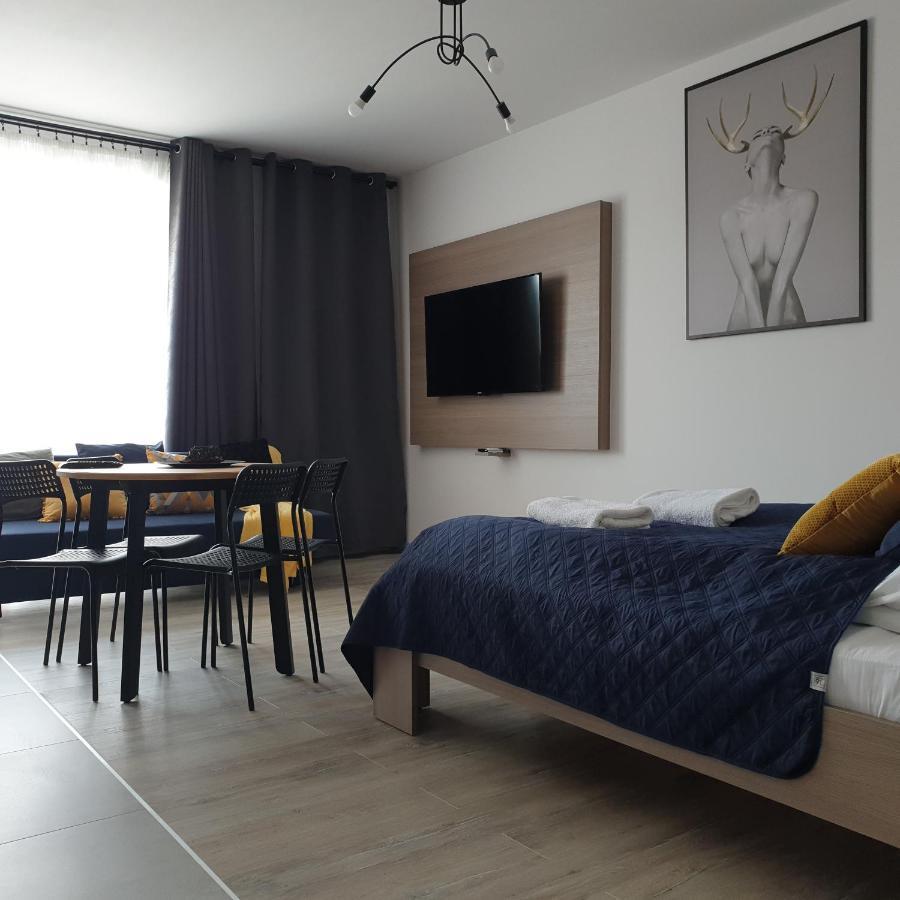 Q Apart Amber - Studio, Manufaktura, Klimatyzacja I Garaz Gratis, Netflix, Fv, Gwarancja Zadowolenia Lódź Exterior foto